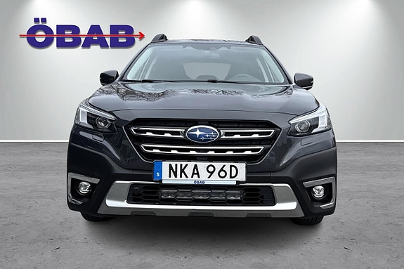 Subaru Outback 2 of 5