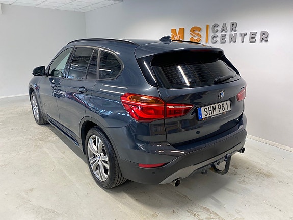 BMW X1 4 of 16