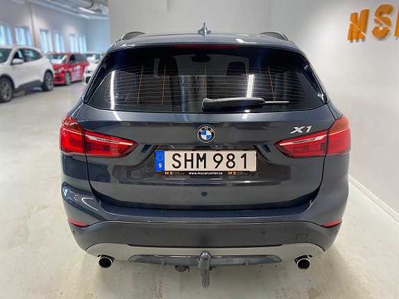 BMW X1 5 of 16
