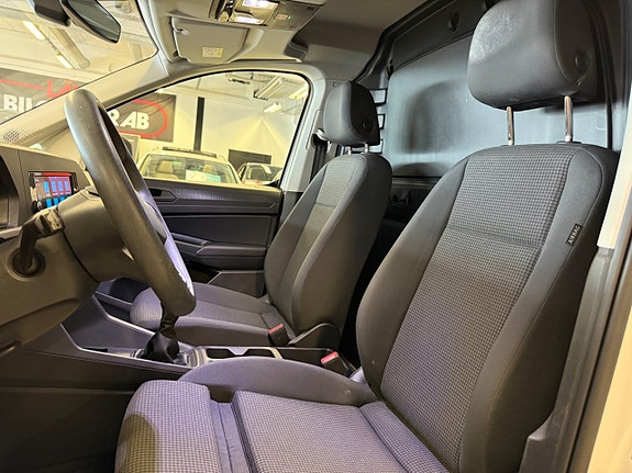 Volkswagen Caddy 16 of 26
