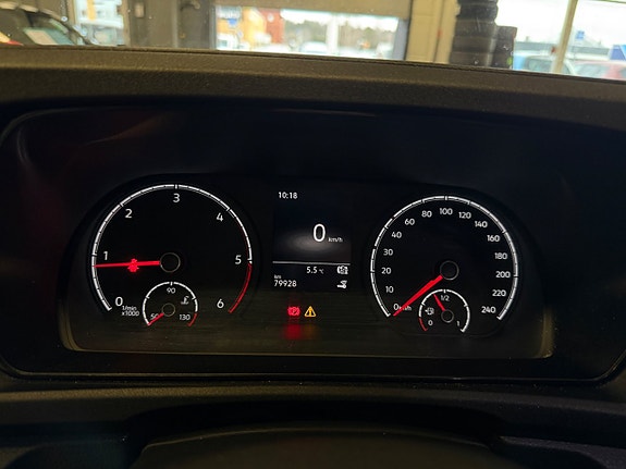 Volkswagen Caddy 21 of 26
