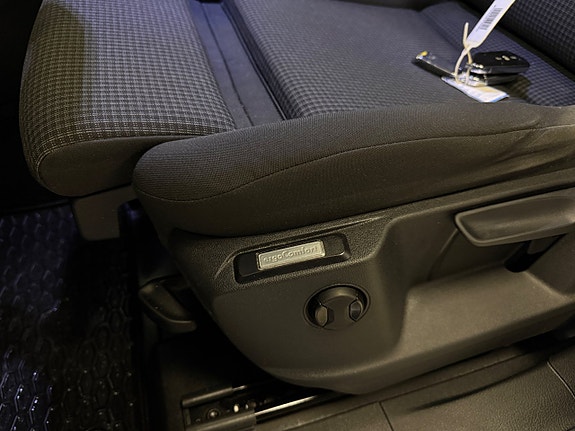 Volkswagen Caddy 17 of 26
