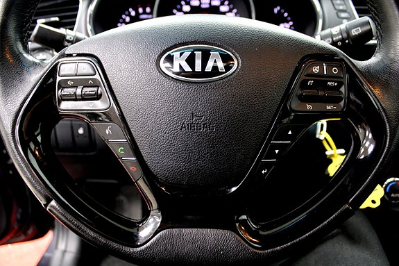 Kia Ceed 16 of 30