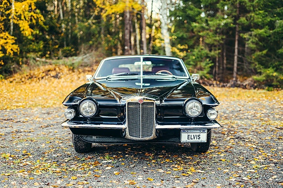 Stutz Blackhawk 7 of 30