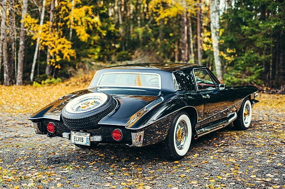 Stutz Blackhawk 14 of 30