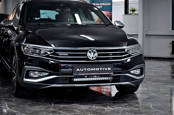 Volkswagen Passat Alltrack 6 of 18