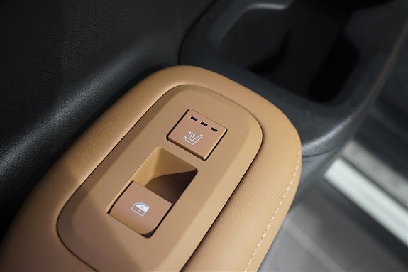 Hyundai Santa Fe 9 of 25