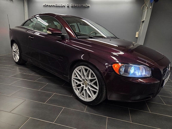 Volvo C70 14 of 14