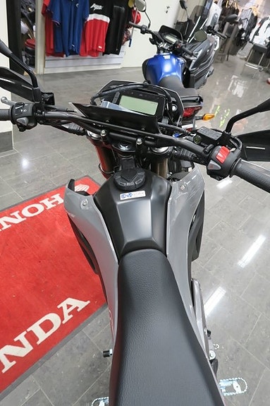 Honda CRF300L-26 Grå 3 of 5