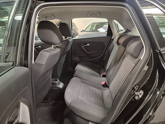 Volkswagen Polo 14 of 18