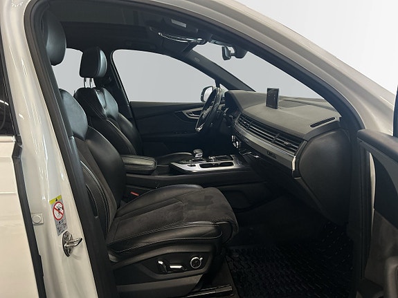 Audi Q7 20 of 20