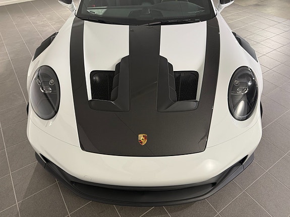 Porsche 911 GT3 RS 9 of 24