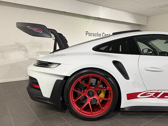 Porsche 911 GT3 RS 5 of 5