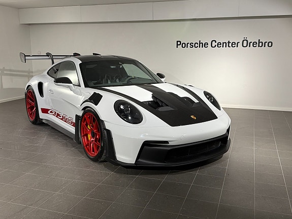 Porsche 911 GT3 RS 3 of 5