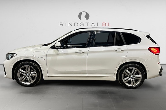 BMW X1 4 of 21