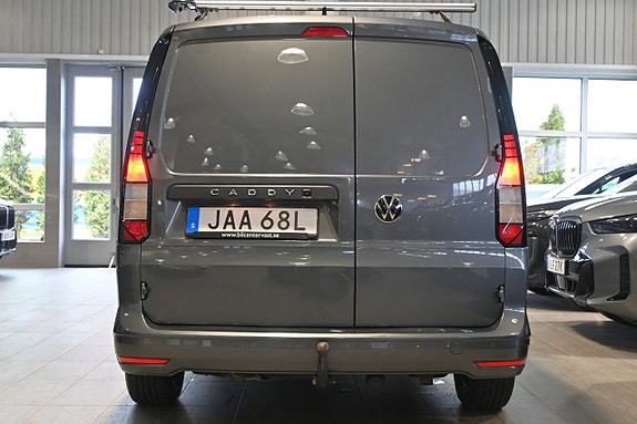Volkswagen Caddy Maxi 4 of 5