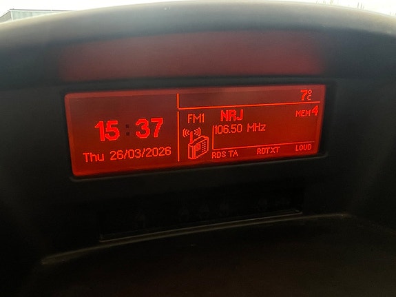 Peugeot 207 17 of 21