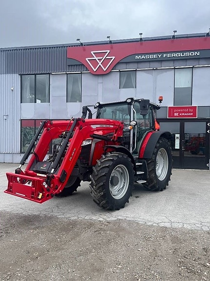 Massey Ferguson 5M.95