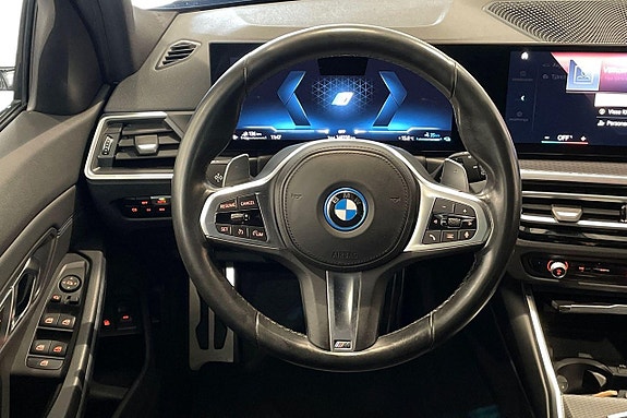 BMW 330e 9 of 18