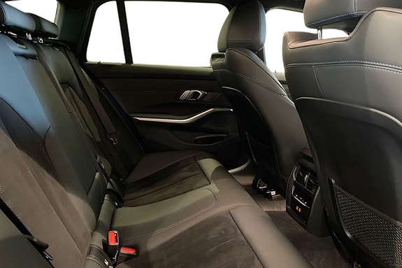 BMW 330e 7 of 18