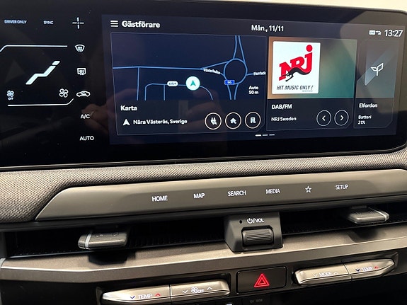 Kia EV3 11 of 23