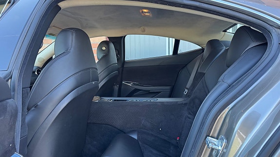 Fisker Karma 14 of 30