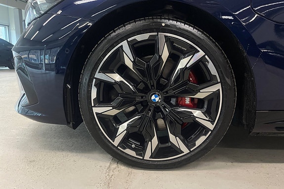 BMW 550e 14 of 21