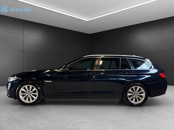 BMW 520d 4 of 5