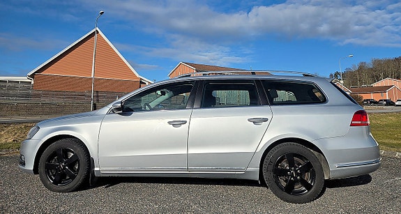 Volkswagen Passat 3 of 5