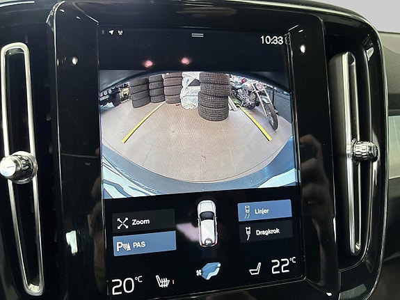 Volvo XC40 25 of 27