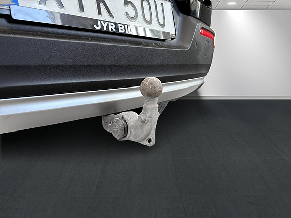 Volvo XC40 19 of 27