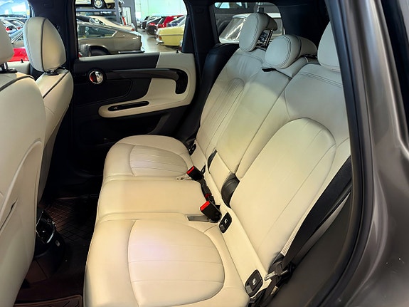 MINI Countryman Cooper SE 17 of 20