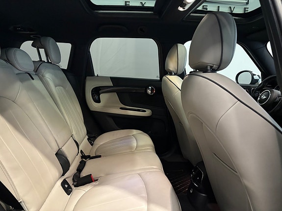 MINI Countryman Cooper SE 10 of 15