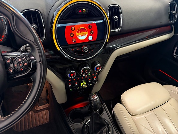 MINI Countryman Cooper SE 14 of 20