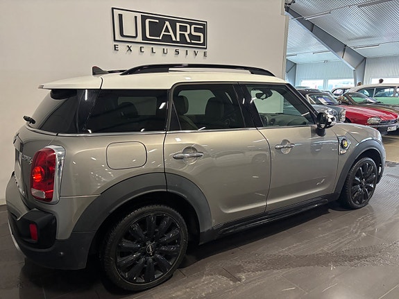 MINI Countryman Cooper SE 3 of 5