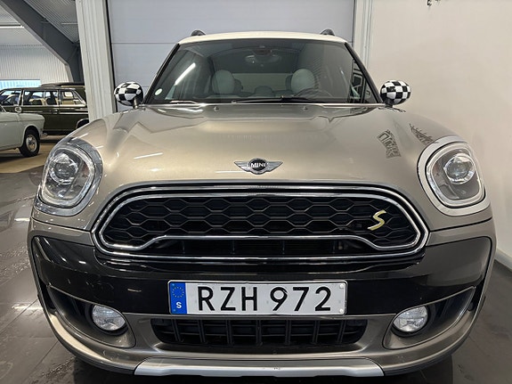 MINI Countryman Cooper SE 6 of 15