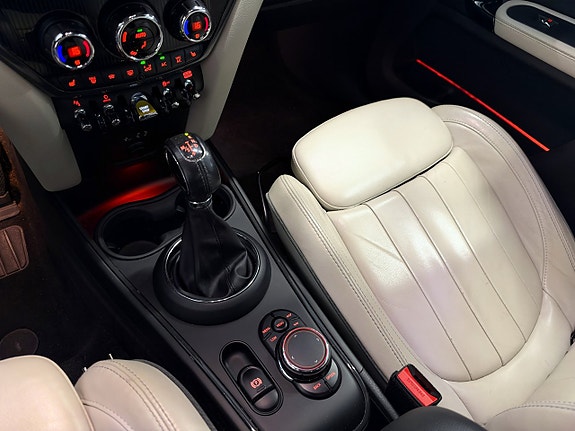 MINI Countryman Cooper SE 16 of 20