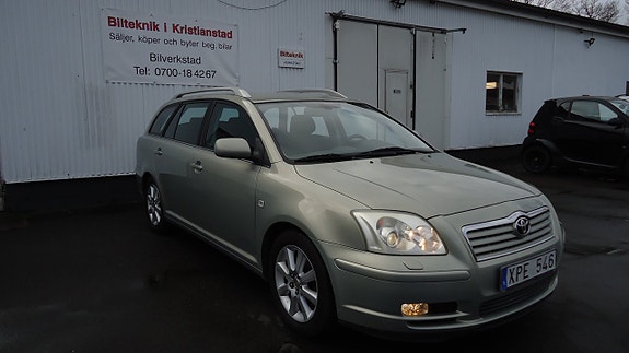 Toyota Avensis 11 of 18