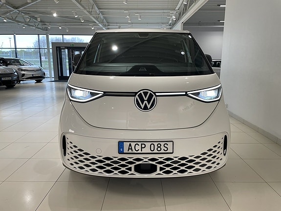 Volkswagen ID. Buzz 3 of 24