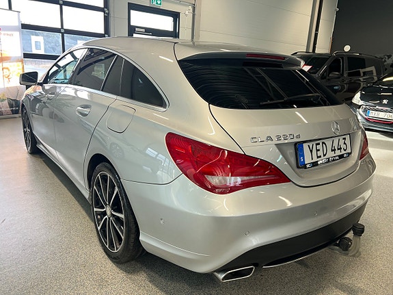 Mercedes-Benz CLA220 d 5 of 5