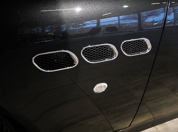 Maserati Quattroporte 30 of 30