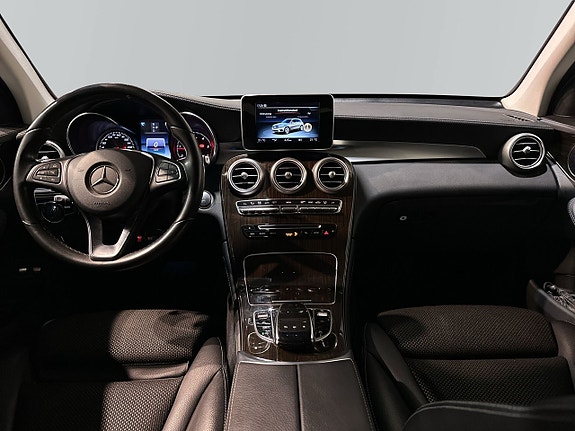Mercedes-Benz GLC220 d 8 of 20