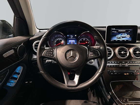 Mercedes-Benz GLC220 d 9 of 20