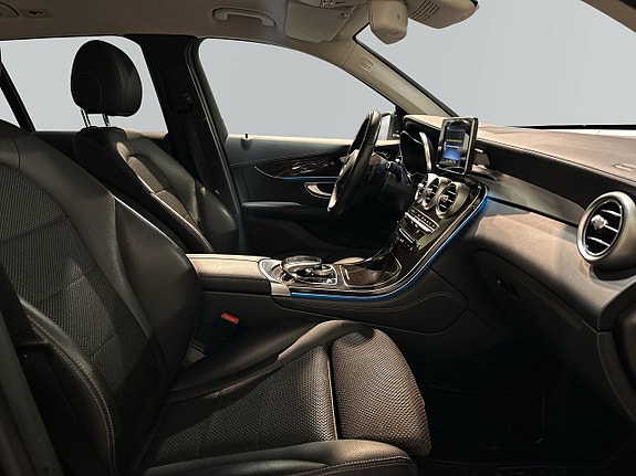 Mercedes-Benz GLC220 d 10 of 20