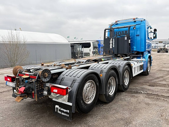 Scania R490 8x4 Tridem Lastväxlare Euro 6 ny Besiktad 3 of 10