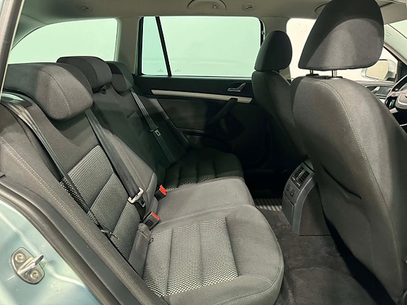 Skoda Octavia Scout 6 of 13