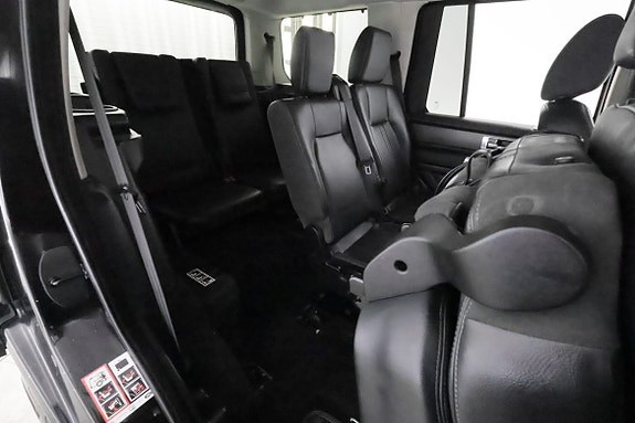 Land Rover Discovery 4 21 of 30