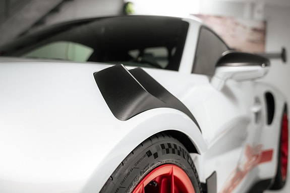 Porsche 992 6 of 6