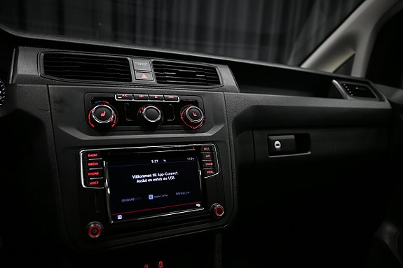 Volkswagen Caddy Maxi 25 of 29