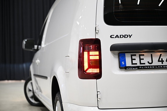 Volkswagen Caddy Maxi 12 of 29